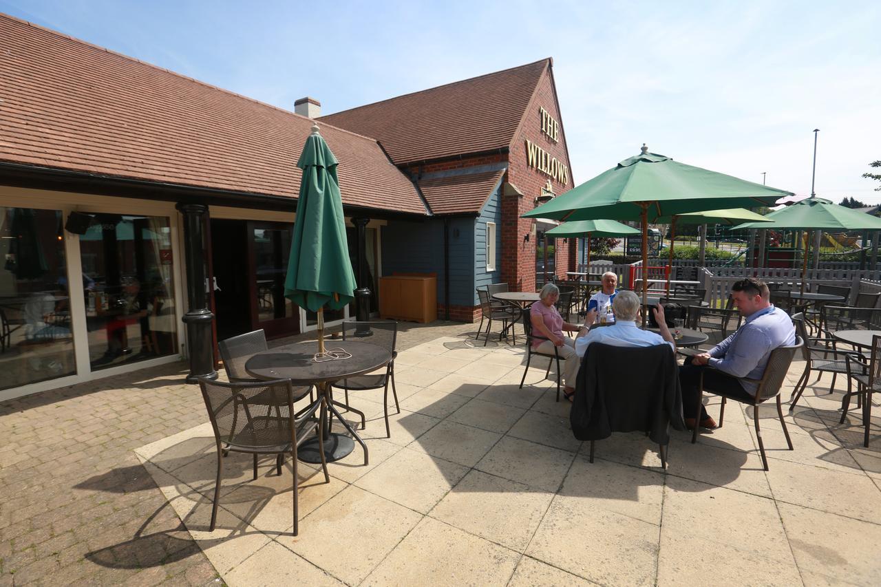Willows, Blackburn By Marston'S Inn Exterior foto